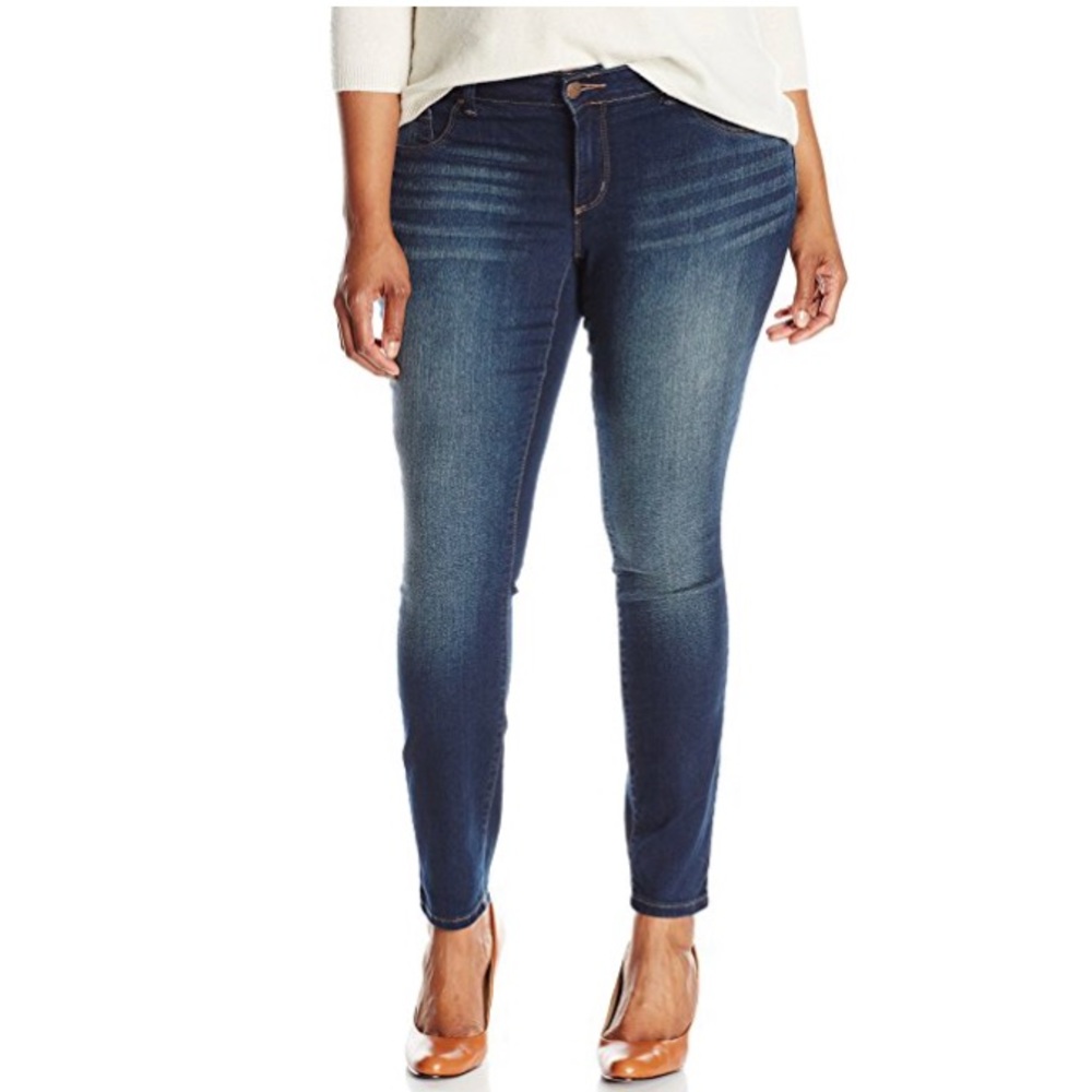 💲Price Drop💲 Jessica Simpson Jeans